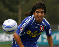 José Luis García solo jugó 10 partidos por la U en 2007.