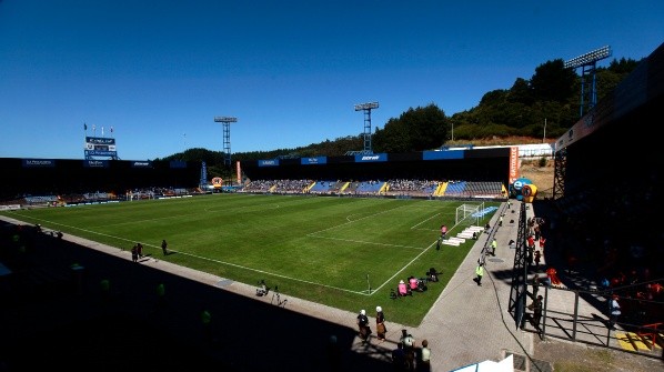 El Estadio CAP cuenta con una capacidad de 10.500 personas. Foto: Agencia Uno