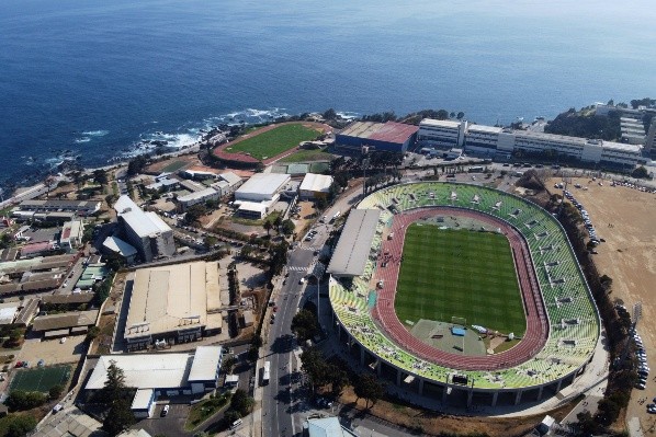 El Estadio Elías Figueroa Brander cuenta con una capacidad de 20,575 espectadores. Foto: Agencia Uno