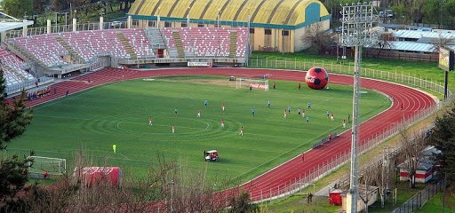 El Estadio La Granja tiene una capacidad de 8.278 personas. Foto: Estadio Seguro