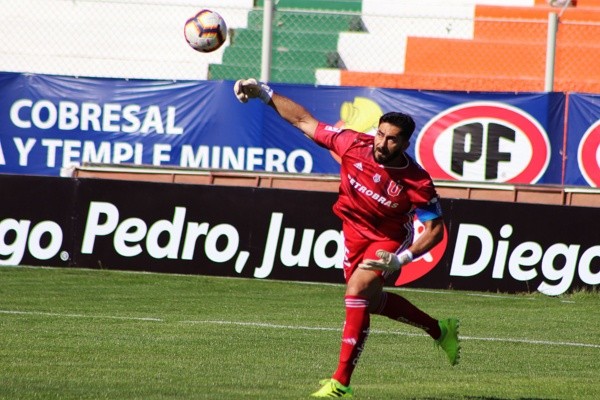 Herrera salió con polémica de la U, pero el club asegura que aún tienen firme el compromiso por darle una merecida despedida.