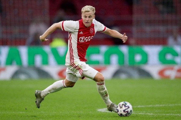 El volante deja el Ajax para asumir el desafío de jugar en la Premier League. (FOTO: Getty)