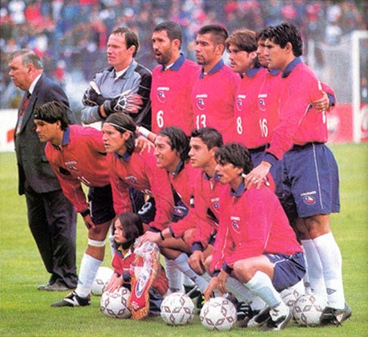 La formación de Chile en la despedida de Zamorano.