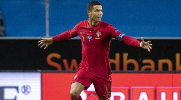 Cristiano Ronaldo superó la barrera de los 100 goles con la selección de Portugal. Foto: Getty Images