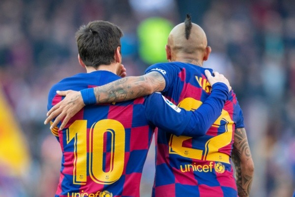Arturo Vidal y Lionel Messi