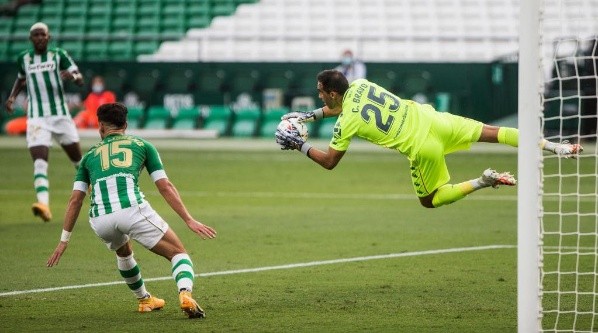 Claudio Bravo of Real Betis during the spanish league, LaLiga, football match played between Real Betis Balompie and Real Valladolid at Benito Villamarin Stadium on September 20, 2020 in Sevilla, Spain.-Not Released (NR)