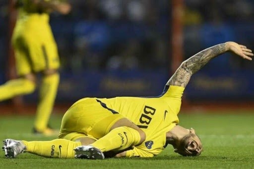 La rotura de ligamentos de Darío Benedetto fue un golpe para la selección de Argentina dirigida, en ese entonces, por Jorge Sampaoli. | Foto: Getty Images.
