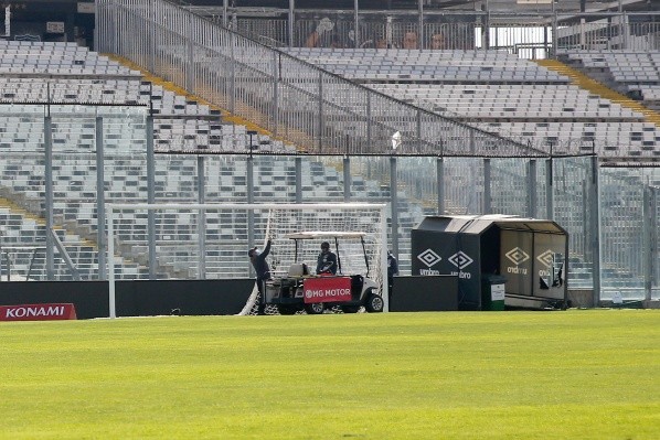 El Estadio Monumental estaba listo para el encuentro, pero todo se suspendió una hora antes. Foto: Agencia Uno