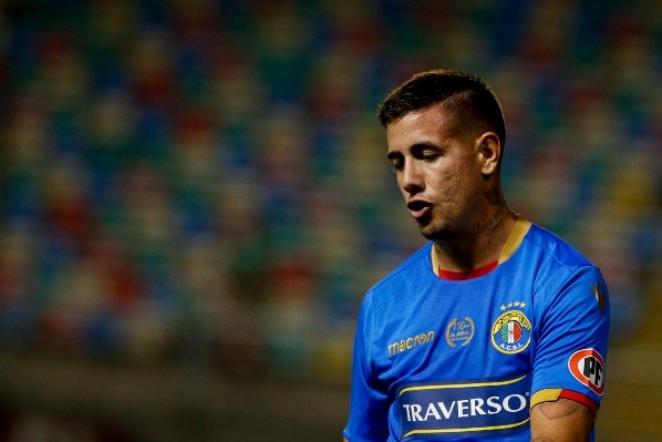 Holgado no juega desde marzo pasado, donde tras la suspensión del torneo protagonizó un accidente en estado de ebriedad que terminó con una víctima fatal. Foto: Agencia Uno