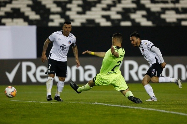 Colo Colo jugará antes con Peñarol, por lo que Paranaense y Wilstermannse enfrentarán conociendo el otro resultado. (Foto: Getty)