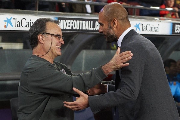Bielsa y Guardiola ya se enfrentaron cuando ambos estaban en La Liga, dirigiendo al Athletic de Bilbao y Barcelona respectivamente.