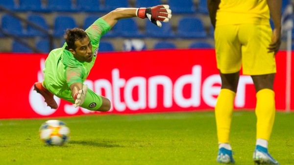 Claudio Bravo no vendrá a la selección