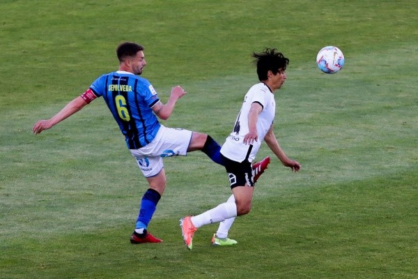 Huachipato se impuso a Colo Colo con gol de penal de Claudio Sepúlveda.