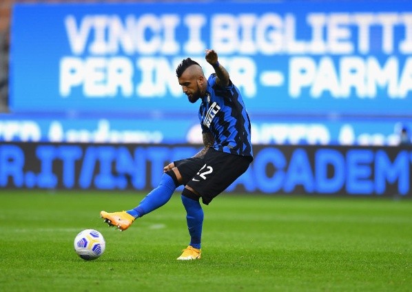 Arturo Vidal fue titular en Inter de Milán - Getty