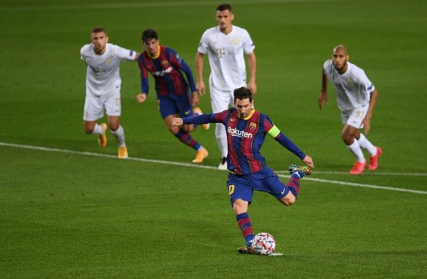 Lionel Messi marcó de penal en la Champions - Getty