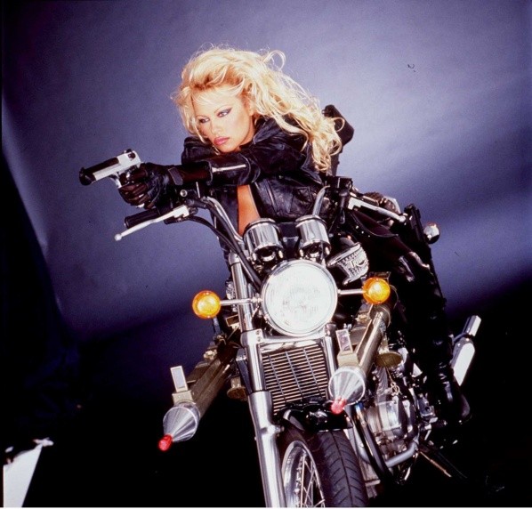 Pamela Anderson en 'Barb Wire'