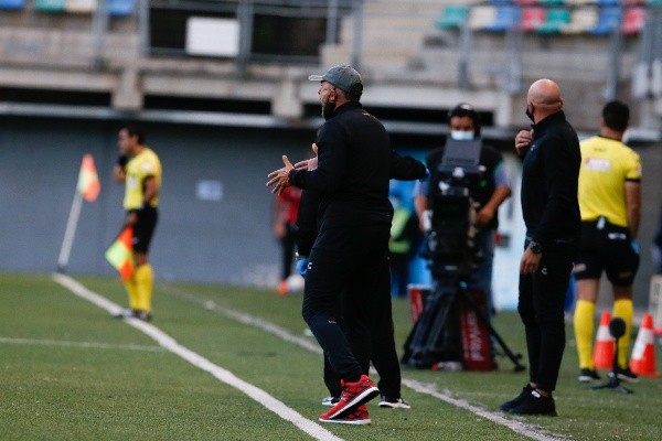 Torrente reclamó por los cobros y se fue expulsado, rompiendo todo e insultado a los jueces. Foto: Agencia Uno