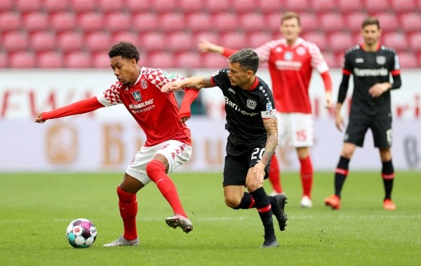El último partido de Charles Aránguiz fue ante el Mainz 05 el 17 de octubre pasado. Desde entonces, ha estado con problemas físicos. Foto: Getty Images