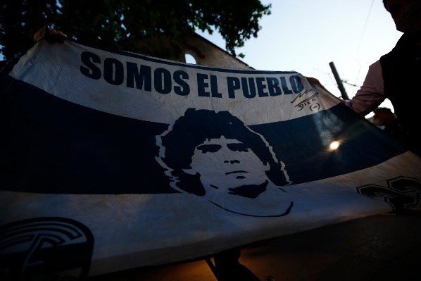 Maradona comenzará su camino a la recuperación en La Plata, específicamente en la Clínica Olivos.