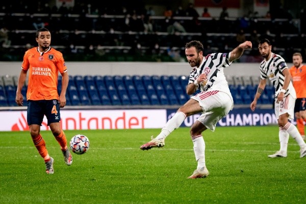 El Manchester United fue sorprendido por el Istanbul, que se impuso por 2-1 en Turquía. Foto: Getty Images