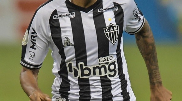 9.- La camiseta del Atlético Mineiro 2020, la nueva estación de Vargas.