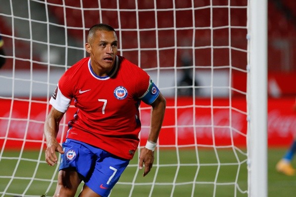 Alexis Sánchez quiere seguir anotando para darle los puntos a Chile y acercarse al Mundial de Qatar 2022. Foto: Agencia Uno