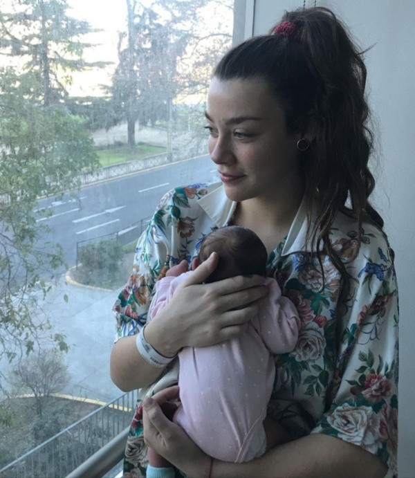 Cota Castelblanco junto a su hija Nicoletta.