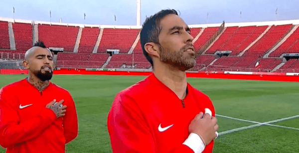 El Himno de Chile contra Perú por clasificatorias a Qatar 2022.