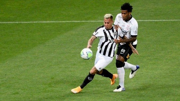 Eduardo Vargas fue uno de los jugadores contagiado con coronavirus al interior del plantel de Atlético Mineiro. Foto: A. Mineiro