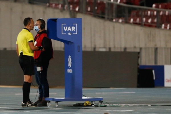 VAR VAR