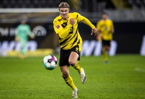 Erling Haaland va por otra víctima en la bundesliga de visita. (Foto: Getty)
