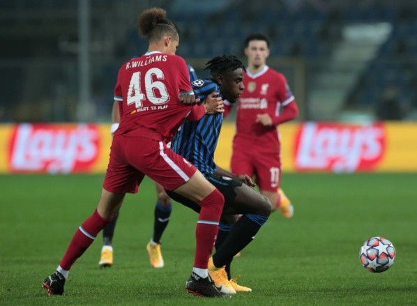 Ingleses e italianos volverán a enfrentarse. En esta ocasión, los italianos necesitan de la victoria para seguir con vida. Foto: Getty.