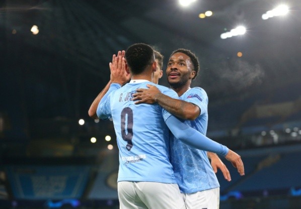 Los dirigidos por Guardiola irán por otra victoria que los deje matemáticamente en los octavos de final. Foto: Getty.