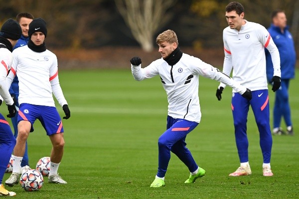 Timo Werner es el principal eje de ataque de los blues y al que Tottenham deberá intentar detener. (Foto: Getty)