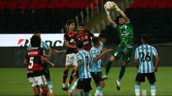 Gabriel Arias fue la figura de Racing ante Flamengo y los llevó hasta los cuartos de final de Copa Libertadores. Foto: Getty Images