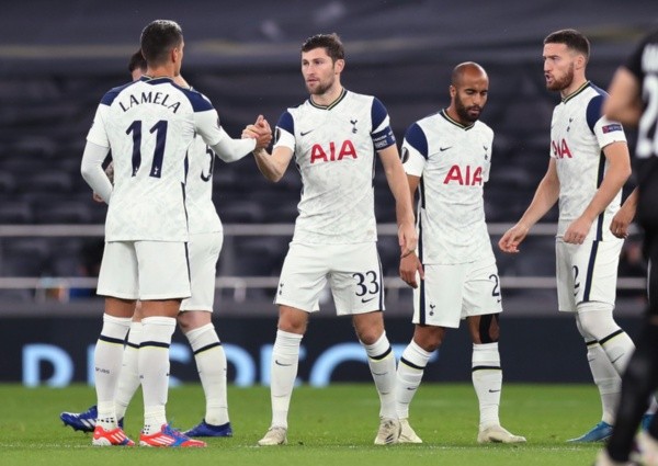 Tottenham se impuso sin problemas en el partido ante LASK por la primera vuelta de la fase de grupos de la Europa League. Foto: Getty.
