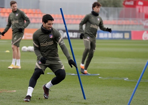 Luis Suárez regresó este viernes a los entrenamientos con el Atlético de Madrid. Foto: Twitter