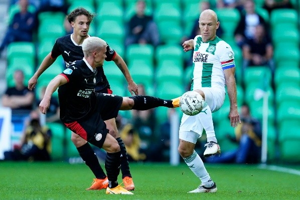 Arjen Robben puso pausa a su retiro y regresó al Groningen, pero las lesiones no lo han dejado jugar. Foto: Getty Images