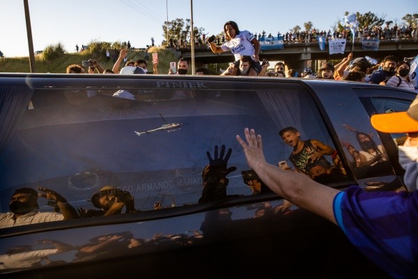 La muerte de Diego Maradona sigue doliendo en el pueblo argentino. Foto: Getty Images