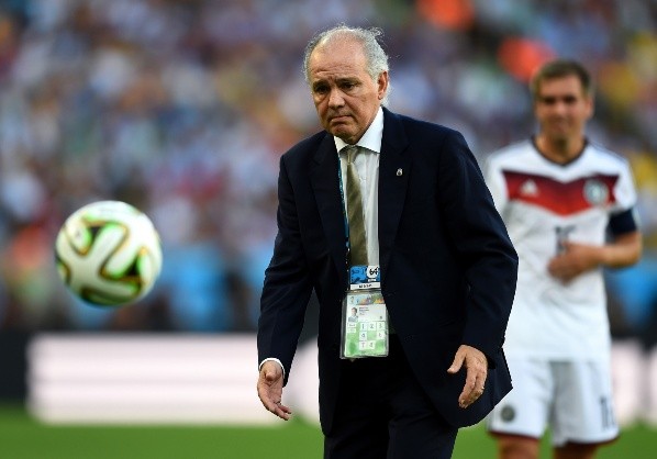 Sabella fue internado en Buenos Aires hace varios días debido a problemas al corazón.