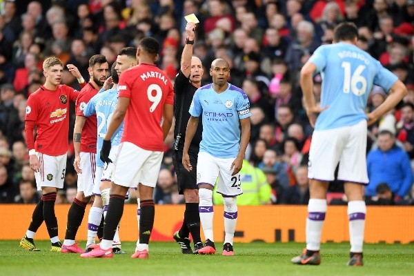 Ambos equipos de Manchester necesitan los 3 puntos para seguir en carrera por la Premier (Foto: Getty)
