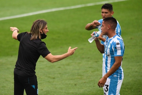 Beccacece deja Racing después de un año al mando del equipo y tras la polémica salida de Diego Milito. Foto: Getty Images
