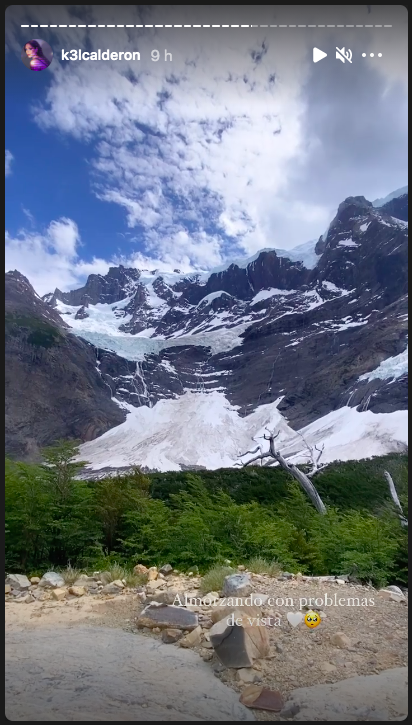 Kel Calderón en el viaje al que fue invitada por Claudio Iturra, por las Torres del Paine.(11)