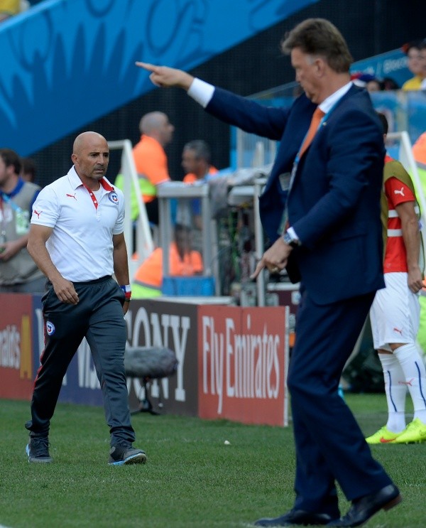 Louis van Gaal enfrentó a Chile en el Mundial de Brasil 2014, cuando dirigía a la selección de Países Bajos. Foto: Agencia Uno
