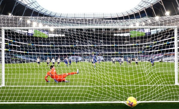 Jamie Vardy anotó la apertura de la cuenta y generó el segundo para el triunfo del Leicester ante el Tottenham. Foto: Getty Images