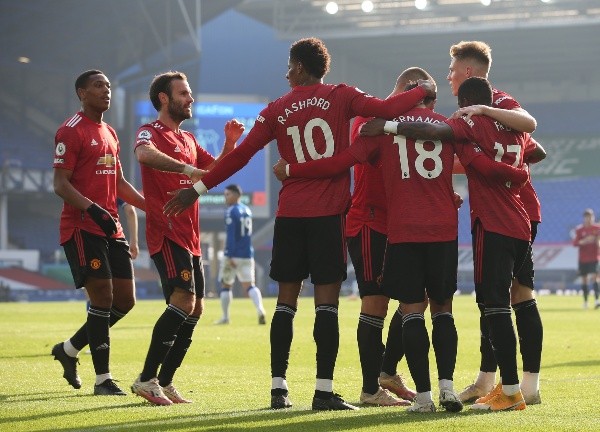 El último encuentro entre ambos fue el siete de noviembre en Goodison Park por Premier League. El united se llevó los tres puntos al ganar 3-1. (Foto: Getty)