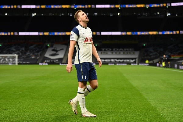 Harry Kane y compañía tienen la posibilidad de meterse en una semifinal para rescatar una semana que va de mal en peor. (Foto: Getty)