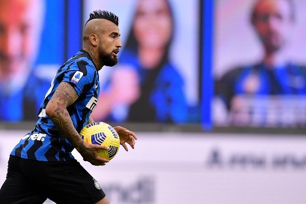 Vidal se acordó de sus fans en Navidad.