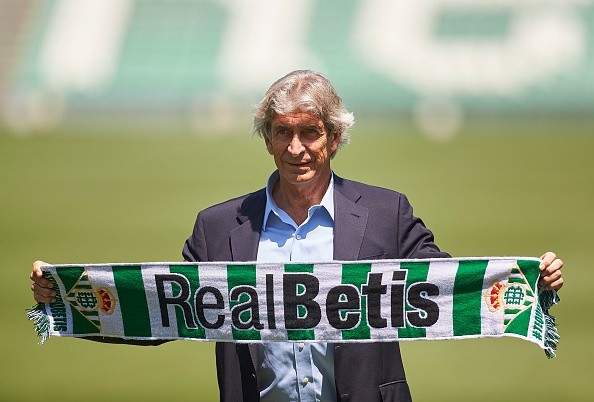 Este será el primer Derbi sevillano a para el ingeniero Manuel Pellegrini. (Foto: Getty)