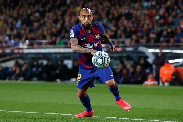 Arturo Vidal peleó junto al Barcelona por La Liga y la Champions League, pero se quedó con las ganas en ambas. Foto: Getty Images